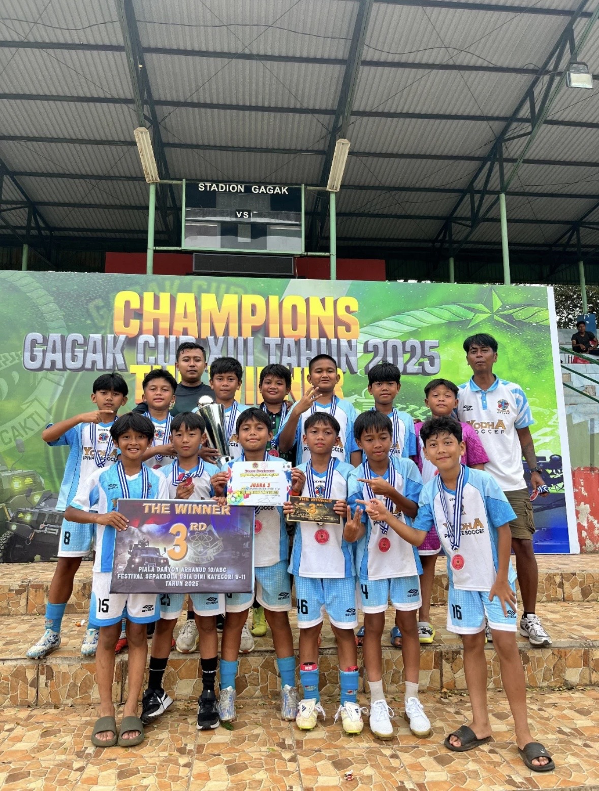 Juara 3 PIALĂ DAŃYON ARHANUD 10/ABC FESTIVAL SEPAKBOLA USIA DIRI KATEGORI U-I1