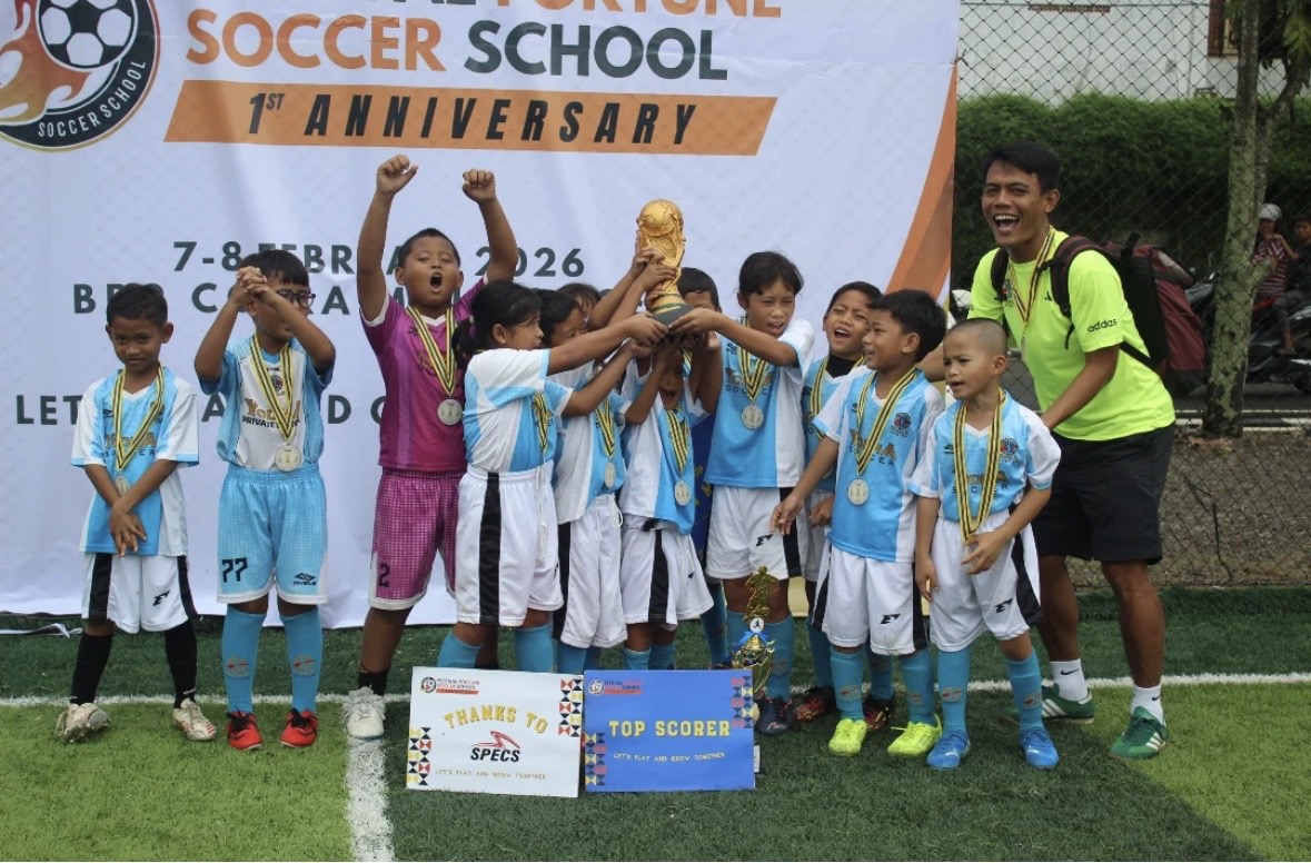 Juara 1 KU 8 festival fortune soccer school 